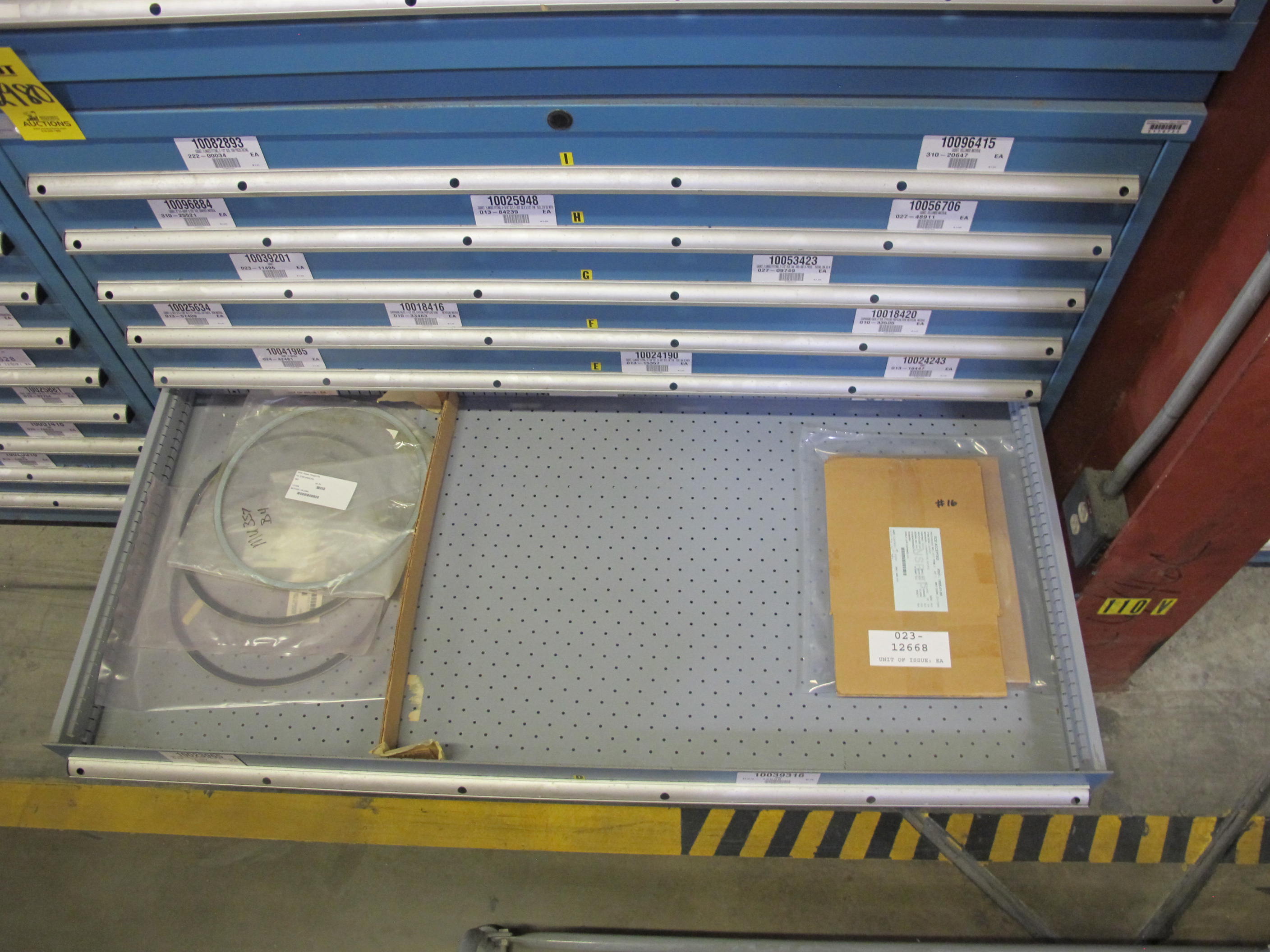 LISTA HEAVY DUTY 9-DRAWER PARTS CABINET W/ CONTENTS (W-50) LOADING & HANDLING FEE $25-